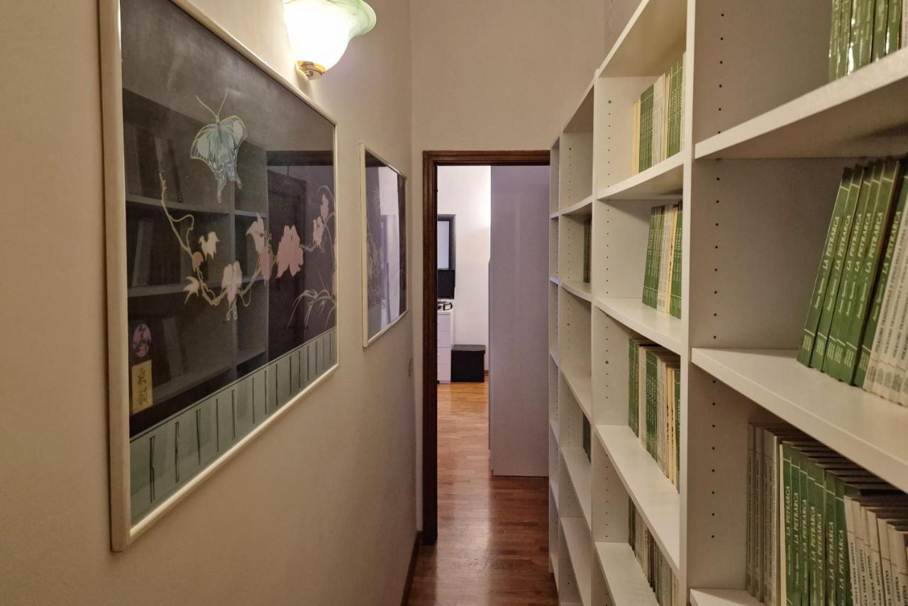 Arezzo Charming Apartment Екстер'єр фото